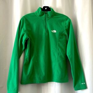 The North Face TKA 100 Fleece Size Small